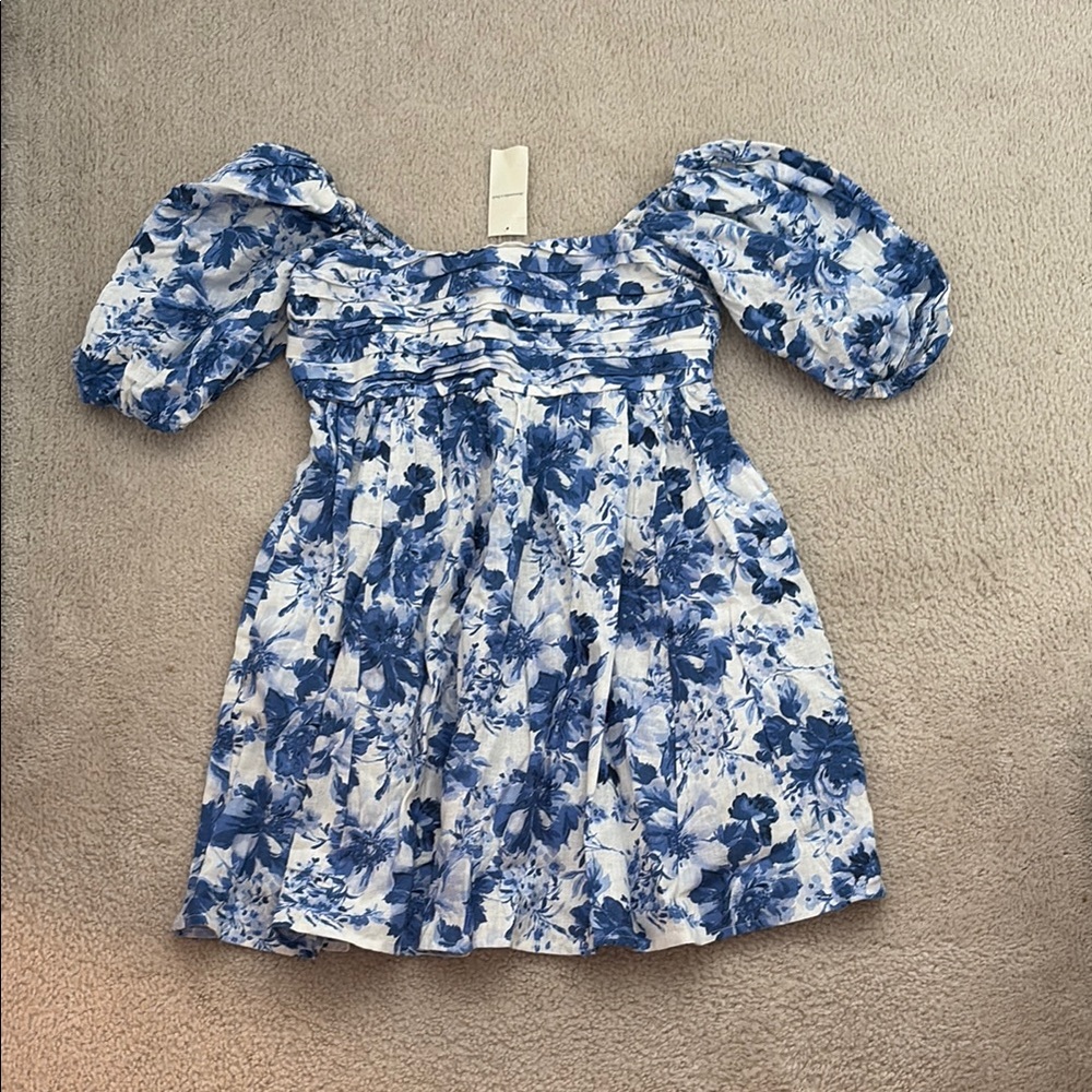 NWT Abercrombie Emerson Mini Dress